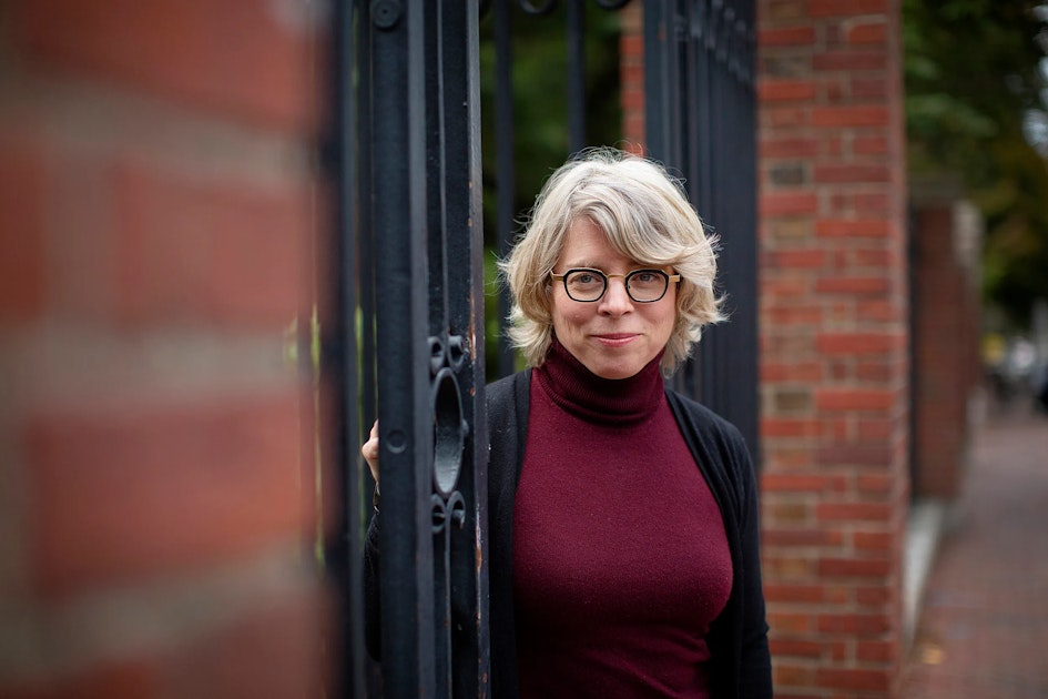 Jill Lepore Shows How Politics Has Compromised Academic Research www.splicetoday.com