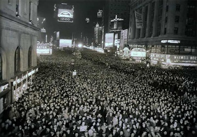Times square 1942.jpg?ixlib=rails 2.1