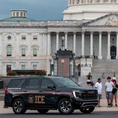 2cdbdac9d059fc7e818da8bcab959c9c8d ice suvs.rsquare.w400.jpg?ixlib=rails 2.1