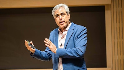 Jonathan haidt lecture.jpg?ixlib=rails 2.1