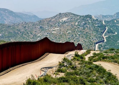 Mexican american border 750x536.jpg?ixlib=rails 2.1