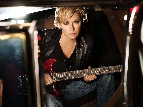 Lynne.jpg?ixlib=rails 2.1