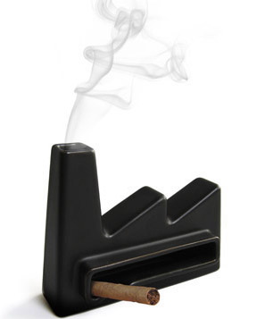 Ashtray factory black.jpg?ixlib=rails 2.1